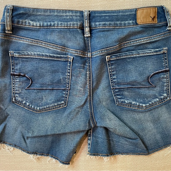 American Eagle Jean Shorts (8) - Picture 2 of 4